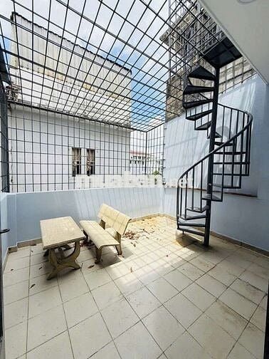 Nhà mới xây giá rẻ nhất khu tên lửa 4 x 20 có 4pn 4wc sân thượng