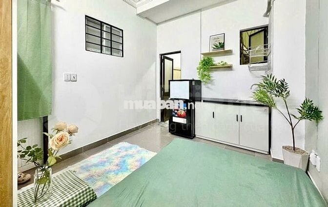 Phòng trọ rộng 25m2 cửa sổ thoáng full nội thất ở Lê Văn Sỹ Quận 3