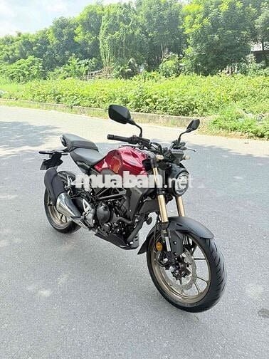 Bán HONDA CB300R thailan siu cọp ODO6k