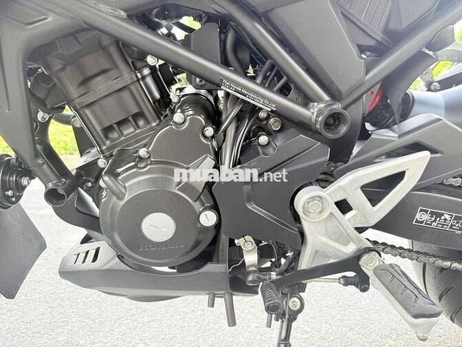 Bán HONDA CB300R thailan siu cọp ODO6k