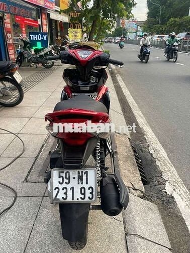 Honda air blade 2012 mới 90% biển số thành phố