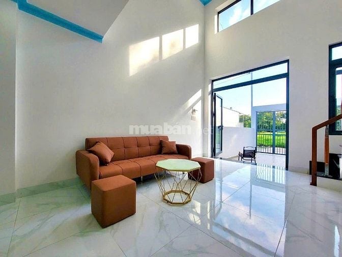 Chủ cần bán nhà 1 trệt 1 lầu 86m2 gồm 3PN 2WC giá 1,9 tỷ Có SHR 