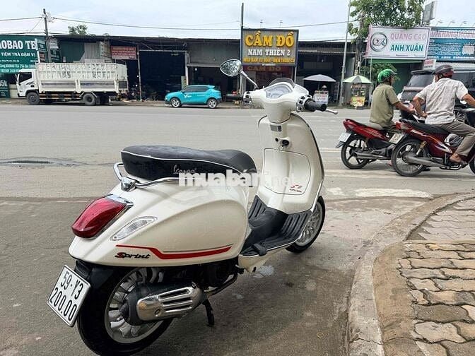 Bán Vespa sprint 2018 kí công chứng uỷ quyền