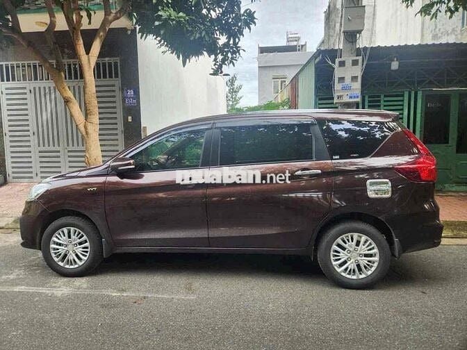 Chính chủ dư dùng cần bán gấp Suzuki ERTIGA - 2019