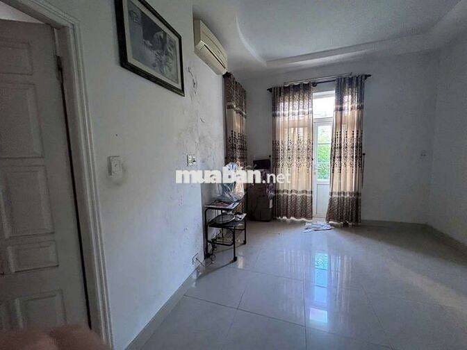 Cần bán nhà 3 tầng mặt tiền Hòa cường - Đà Nẵng