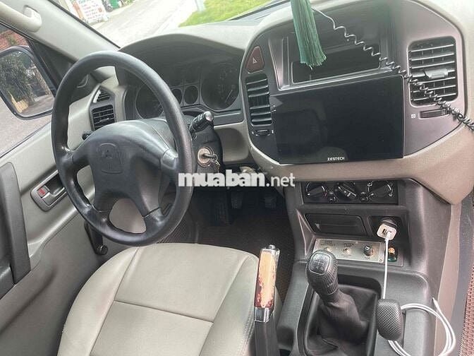 Mitsubishi Pajero 2004 X 3.0 - 150000 km