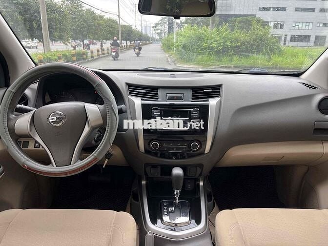 Nissan Navara 2016 NP300 EL 4x2 AT Số Tự Động