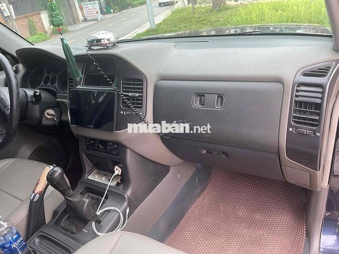 Mitsubishi Pajero 2004 X 3.0 - 150000 km