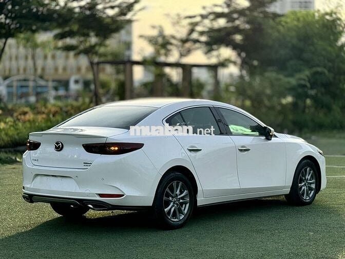 Mazda 3 2024 1.5L Luxury - 27,000 km siêu mới.