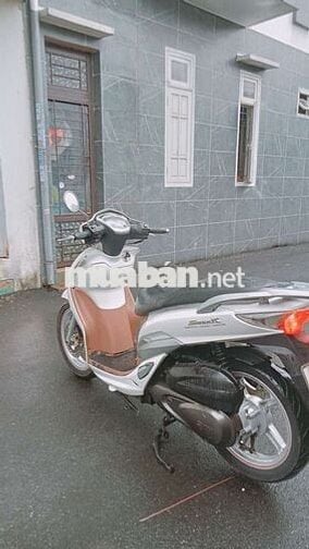 Xe Sym Sark cực Chất