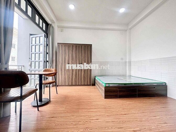 STUDIO BAN CÔNG GẦN CHỢ TÂN BÌNH_NGÃ TƯ BẢY HIỀN PHÒNG MỚI 100%