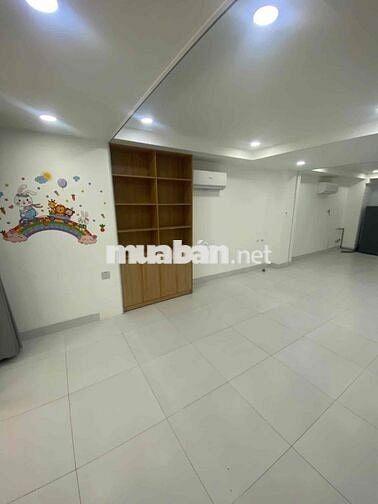 CHO THUÊ MẶT BẰNG RỘNG RÃI TRUNG TÂM QUẬN 7