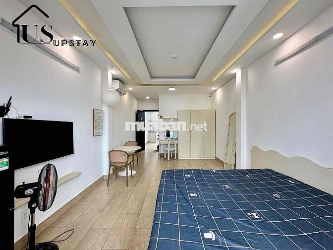 Căn Hộ Tách Bếp Nguyên Tầng Thang Máy Rộng 50m2 Ngay Đại Học Bách Khoa