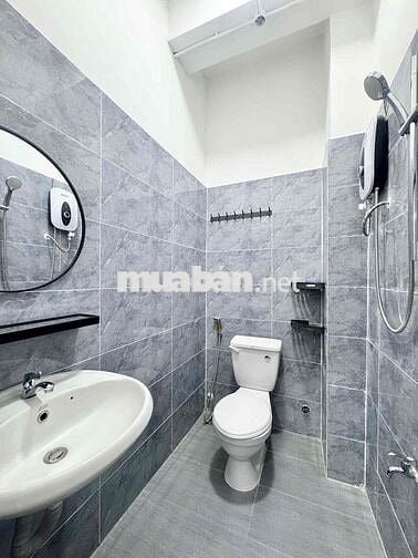 STUDIO BAN CÔNG GẦN CHỢ TÂN BÌNH_NGÃ TƯ BẢY HIỀN PHÒNG MỚI 100%