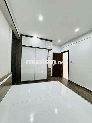 TT BỘ GIAO THÔNG VẬN TẢI 95m x 3 ngủ riêng biệt,full nội thất - 4.8ty