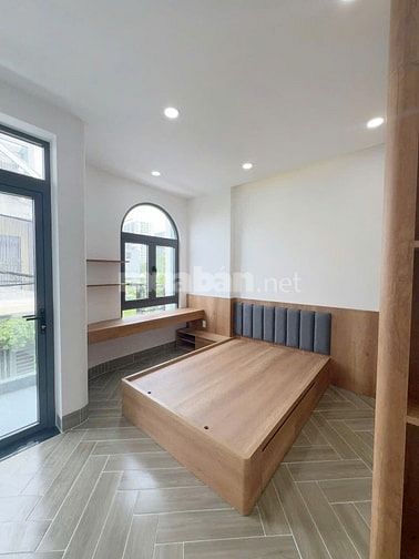 Bán nhà trệt 2 Lầu Đường Trường Lưu - Nguyễn Duy Trinh , Quận 9