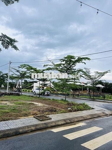 Đất Nền sổ sẵn giá đầu tư F0 Diện tích đẹp sổ riêng thổ cư 100%