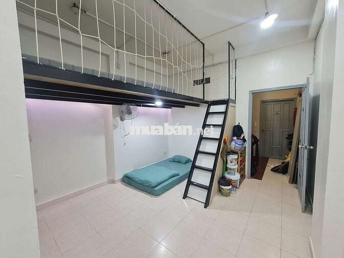 CHO THUÊ PHÒNG TRỌ DUPLEX 2 PHÒNG NGỦ BAN CÔNG NGAY TRUNG TÂM TÂN BÌNH