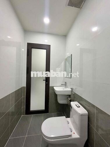 Căn hộ Eco City ( gần voi sắt nguyễn chí thanh)