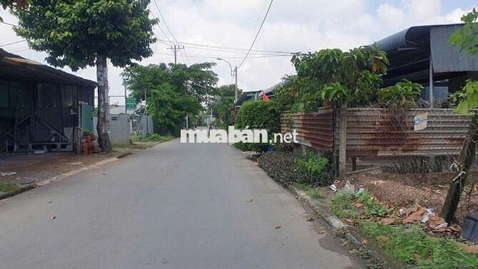 Bán gấp lô đất thổ cư 10x22 mt nhựa 10m tại Xuân Thới Thượng Hóc Môn