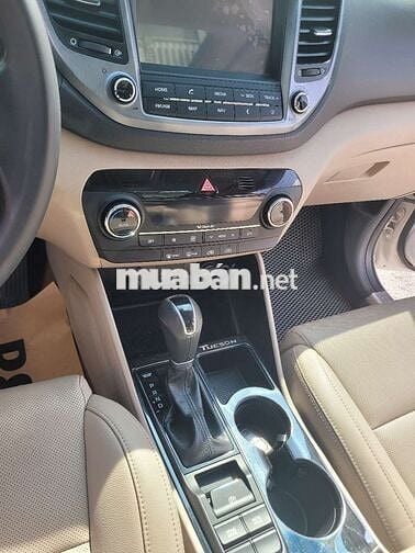 Tuson 2018 2.0 ATH - 80000 km