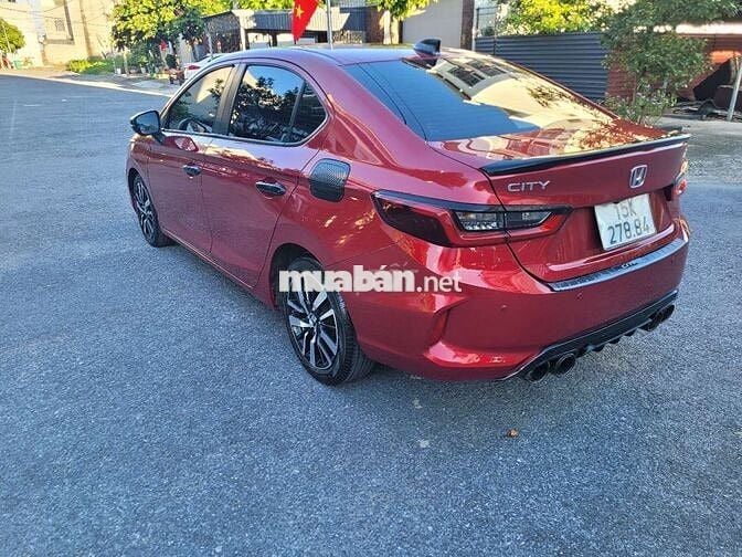 City  2021 1.5 RS - 62000 km