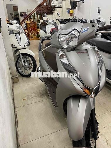 Lead xám 2018 khoá smackey chính chủ bán