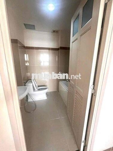 CHO THUÊ CH ERA TOWN 90 m2 giá 8,5 triệu