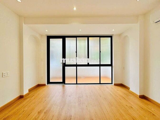 SIÊU PHẨM MỚI CHO THUÊ LẦN ĐẦU - 78C Út Tịch, P4, TB - DTSD 240m2