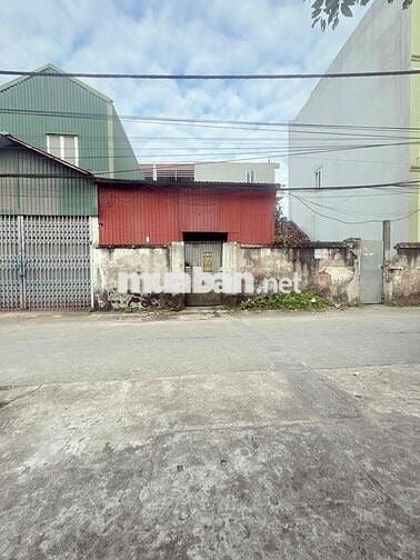 bán lô đất trục chính tái định cư xâm thị 50m2 kinh doanh đỉnh