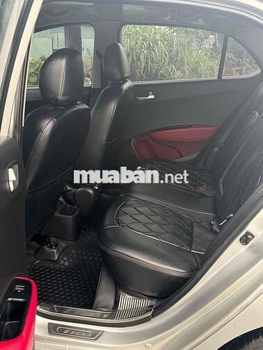 Hyundai Grand i10 2018 Sedan 1.2 AT Cần Bán