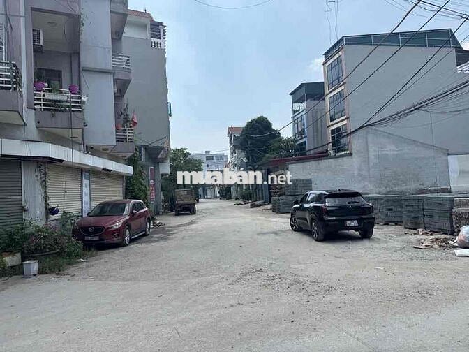 BÌA LÀNG  KINH DOANH- ĐƯỜNG RỘNG 3 OTO TRÁNH- CÁCH QUỐC LỘ 5 100M BÌA LÀNG  KINH DOANH- ĐƯỜNG RỘNG 3 OTO TRÁNH- CÁCH QUỐC LỘ 5 100M