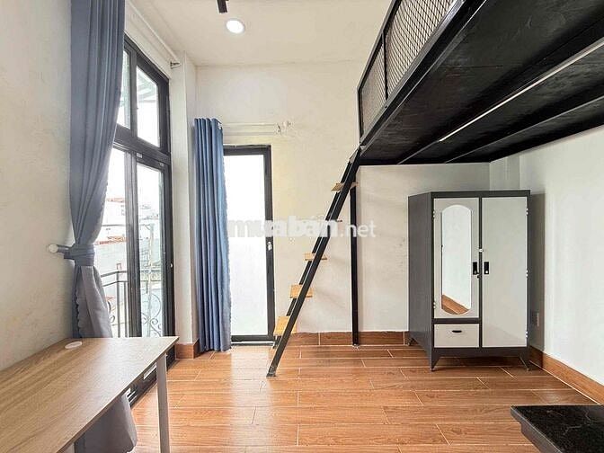 Siêu phẩm căn hộ Duplex ban công full nội thất ngay Phan Xích Long