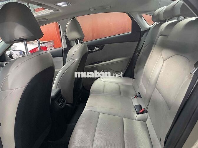 Kia Cerato 2019 1.6AT  BẢN LUX  - 21000 km