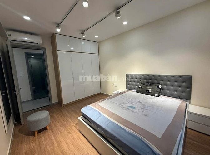 Chung cư Screc, 2PN, Căn góc, NTCB, Trường Sa, P12, Q3, 12tr5/th.