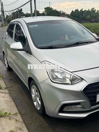 Hyundai Grand i10 2018 Sedan 1.2 AT Cần Bán