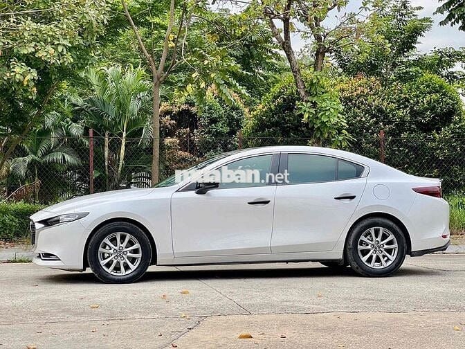 Mazda 3 1.5L Luxury sản xuất 2022 đăng kí 2023
