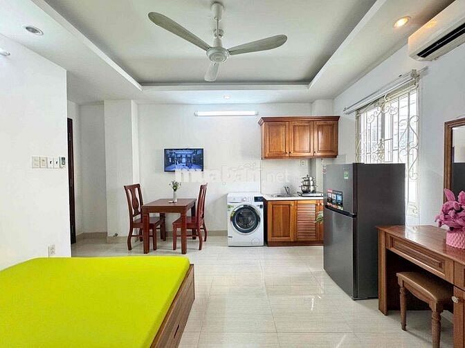 Căn Hộ Thoáng Mát, Y Hình Ngay Coopmart Nhiêu Lộc