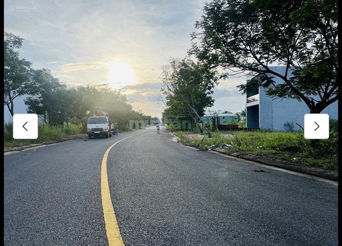 Đất đường quy hoạch 22.5m trục thông