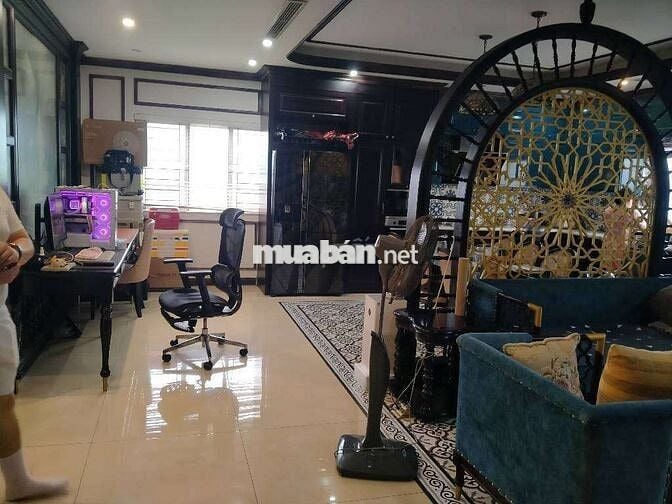 Chủ nhà cần bán nhanh CCCC siêu rộng Vip, 3pn 2 vs giá vô cùng hợp lý Chủ nhà cần bán nhanh CCCC siêu rộng Vip, 3pn 2 vs giá vô cùng hợp lý