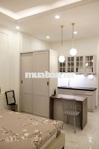 Phòng studio có ban công Q4 – 35m², giá 7.3tr, sẵn đầu tháng 11