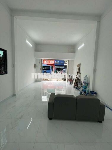 Cho Thuê Mặt Bằng 2 Mặt Tiền – 4.5×9m – Giá 20tr – Lạc Long Quân TB