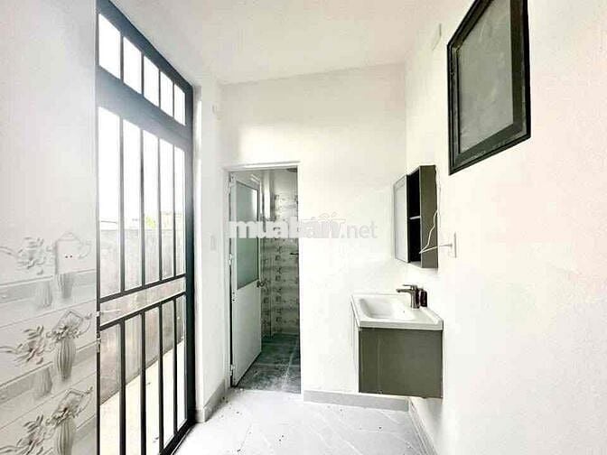 Cần bán nhà 1 trệt 1 lửng sổ hồng riêng ( hoàn công ) P.Hoá An