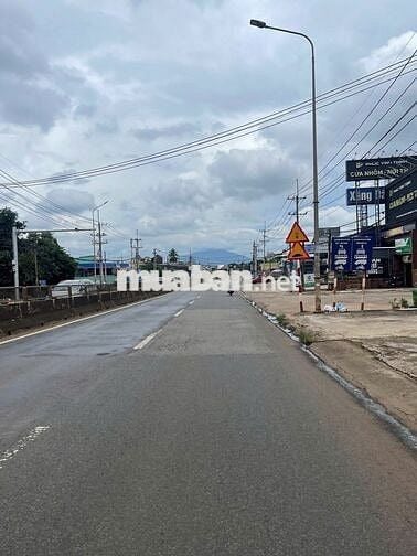 640tr sổ riêng full thổ cư (6*25) cách QL1A chỉ 500m