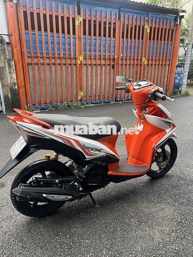 yamaha luvias 2011 xe đẹp máy móc bao êm giá tốt