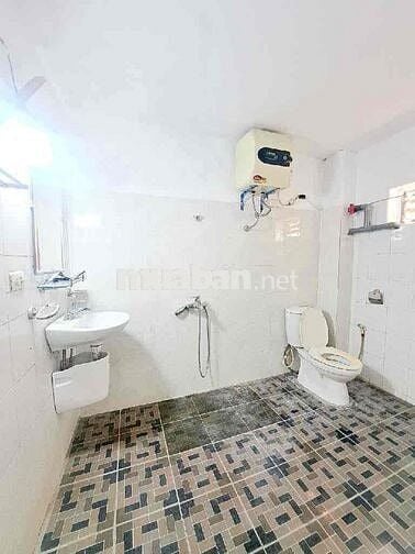 VĨNH NGỌC NHÀ 3 TẦNG SẴN Ở.LÔ GÓC 2 THOÁNG Ô TÔ VÀO NHÀ VĨNH NGỌC NHÀ 3 TẦNG SẴN Ở.LÔ GÓC 2 THOÁNG Ô TÔ VÀO NHÀ