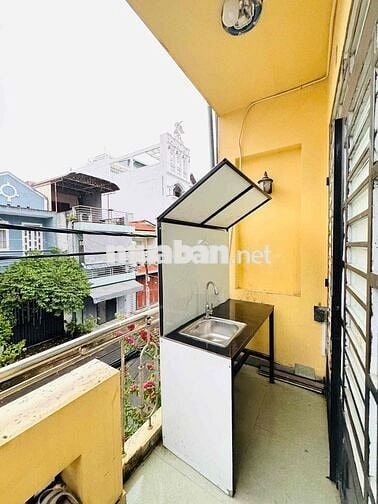 NGAY KHUBIỆT THỰ Q12 - VĂN HIẾN - NTTU  CĂN STUDIO CÓ BAN CÔNG GIÁ MỀM