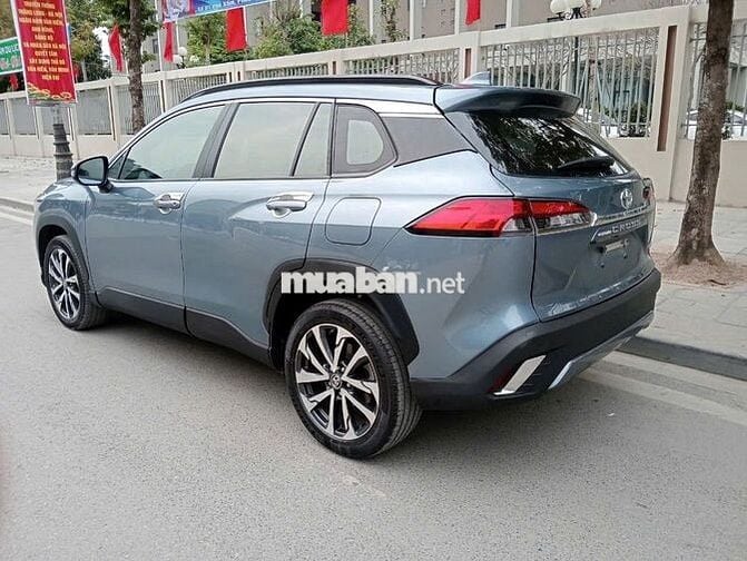 Toyota Corolla Cross đơi 2021 ban v