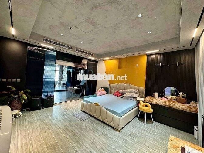 PENTHOUSE MULBERRY LANE 400M²- SINGAPORE THU NHỎ GIỮA LÒNG HN,
BỂ BƠI.