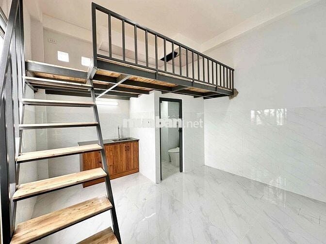 GÁC CỬA SỔ TRỜI MỚI XÂY 100%_Vườn Lài Q.12_Thang Máy, Hầm Xe